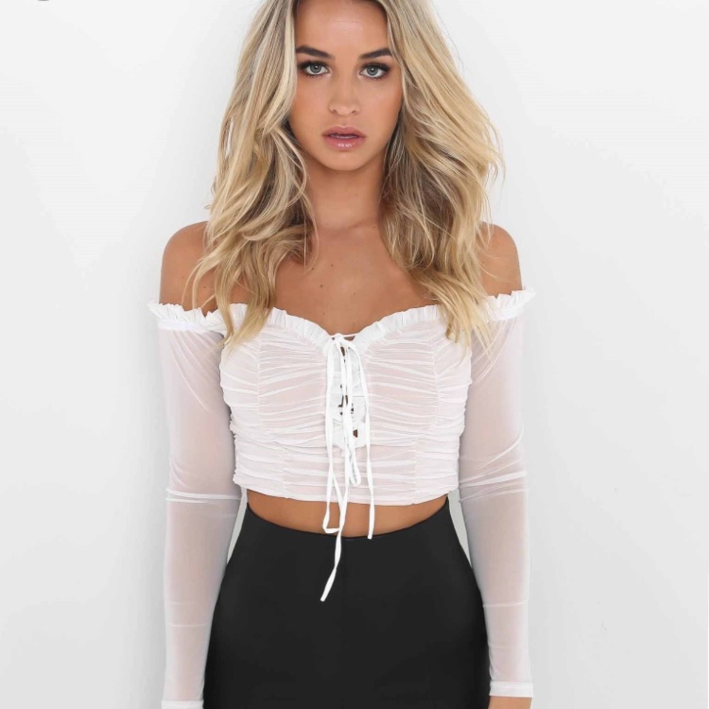Tigermist white top